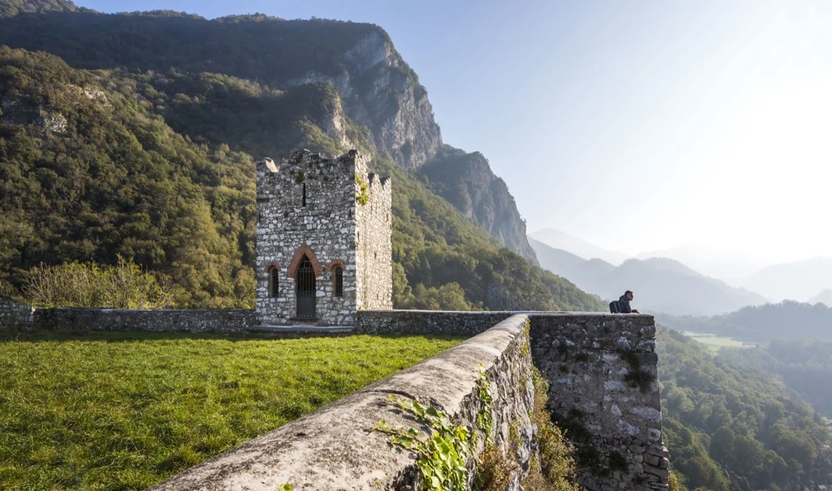 Il castello dell'Innominato a Somasca, rifugio di Michele durante la quarantena