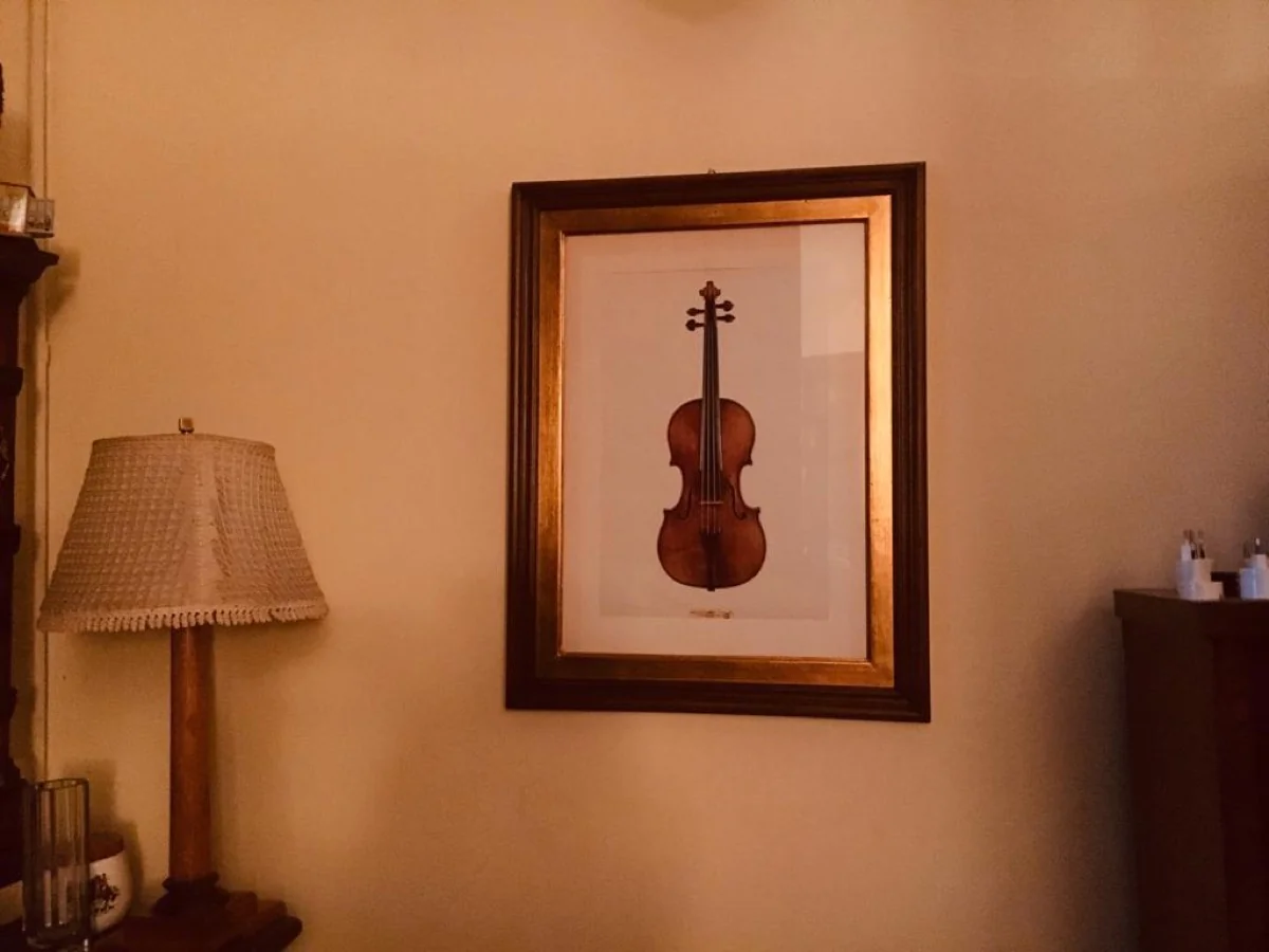 Il diario manoscritto di Sofia, pianista figlia di un musicista morto di Covid a Milano