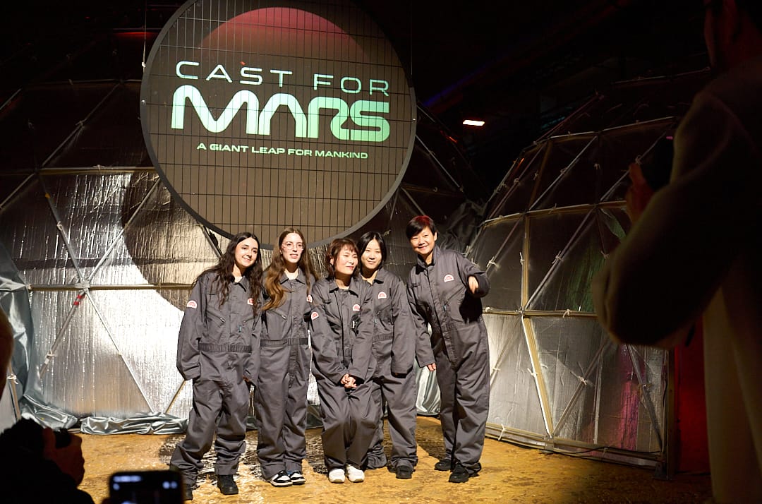 Cast for Mars