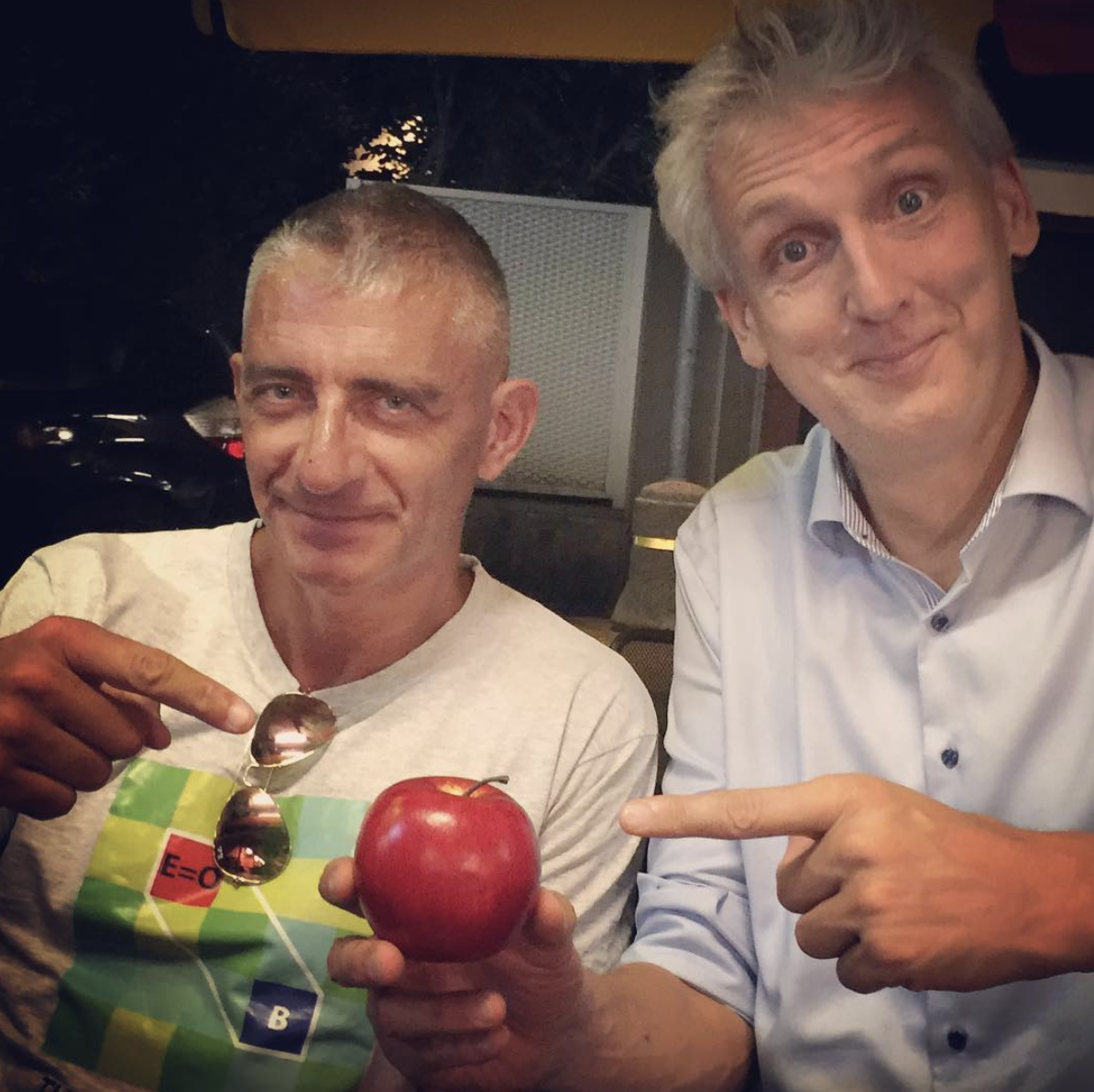 Con il Prof. Riccardo Manzotti. Mente, mondo, cervello, identità: la generazione dell'io.