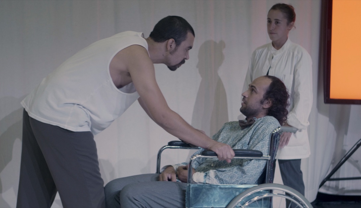 RADIO FRANKENSTEIN: scena teatrale